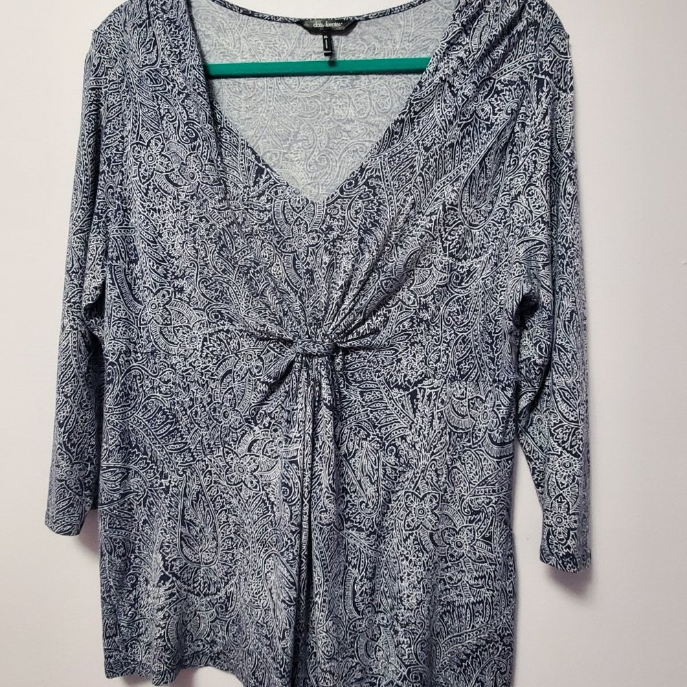 Daisy Fuentes top  Navy & White  Size XL